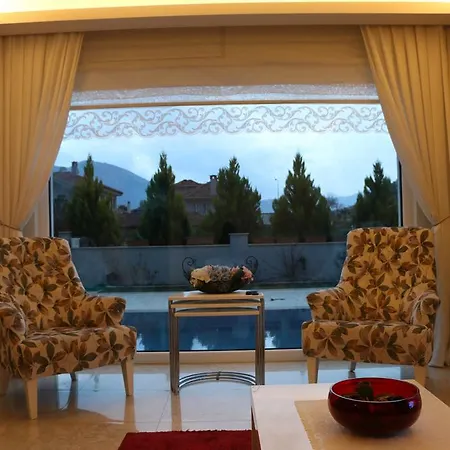 Villa Nirvana *